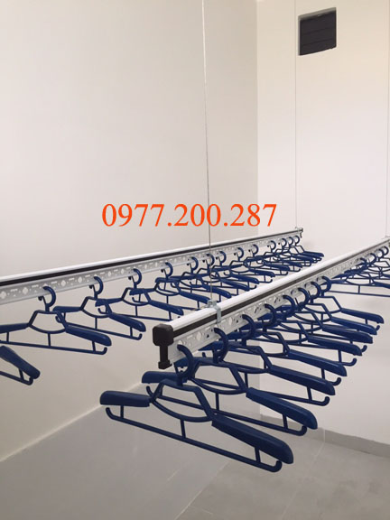gian-phoi-treo-tran.jpg